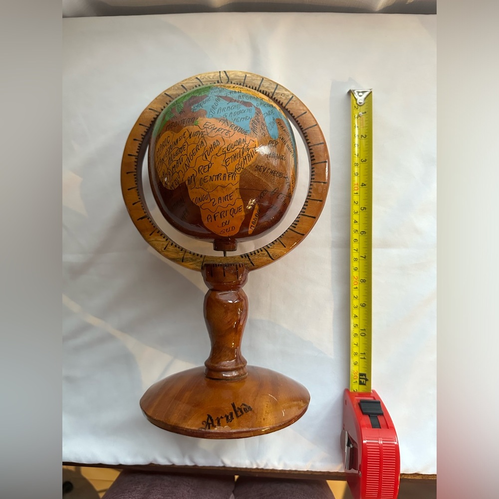 World Globe made in Aruba